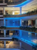 Rideau d'eau linéaire à LED de forme ronde décorative pour hôtel intérieur de conception libre Corde en acier inoxydable pour jardin Produits en pierre