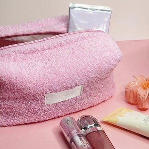 Toalla de rizo suave Bolsa de cosméticos <span class=keywords><strong>Rosa</strong></span> personalizada Cierre de cremallera Se puede personalizar LOGO Regalo de dama de honor - Product Image 4