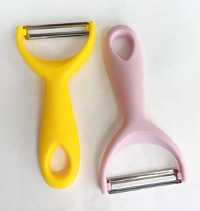 ที่ปอกผักแบบหมุนด้วยมือ - ที่ปอกมันฝรั่งใบมีดคมสแตนเลสพร้อมโครงสร้างหล่อขึ้นรูปแข็งแรง - Product Image 6