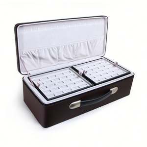 Caja de joyería verde azulado de lujo, soporte multifunción de cartón Premium para damas de honor - Product Image 1