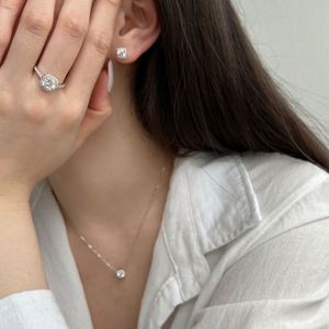 สร้อยคอเงินแท้ 925 ดีไซน์คลาสสิกจาก Dylam Jewelry ประดับด้วยเพชรคิวบิกเซอร์โคเนีย 5A สีสันสดใส พร้อมจี้หินประจำเดือนเกิด 12 เดือน - Product Image 3