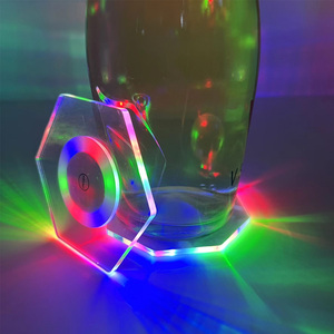 <span class=keywords><strong>Dessous</strong></span> de <span class=keywords><strong>verre</strong></span> à LED pour boissons Tasse clignotante Transparente antidérapante <span class=keywords><strong>Dessous</strong></span> de <span class=keywords><strong>verre</strong></span> pour les fêtes Bars Événements Halloween Mariage Club Décoration - Product Image 5