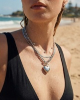 Collier personnalisé en acier inoxydable plaqué or PVD avec pendentif cœur, chaîne cubaine, fermoir à bascule, étanche et hypoallergénique