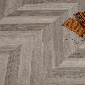Sistema de Clic Calacatta SPC Chevron para Proyectos Comerciales, Compuesto de Piedra y Plástico, Sin Base Adhesiva, Chevron SPC - Product Image 2