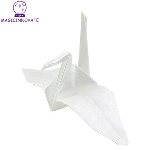 Magia <span class=keywords><strong>de</strong></span> las grullas <span class=keywords><strong>de</strong></span> Origami para niños, trucos autoplegables, accesorios mágicos <span class=keywords><strong>de</strong></span> dos colores, juguetes mágicos <span class=keywords><strong>de</strong></span> primeros planos para niños, venta al por mayor - Product Image 3