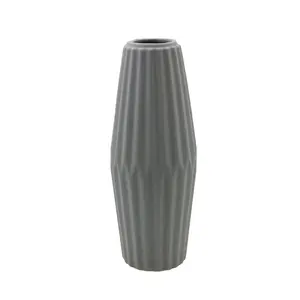INS Nordic Creative Matte Ceramic Gypsophila Vase Modern Art Deco Design Flower Arrangement For Tabletop Decor