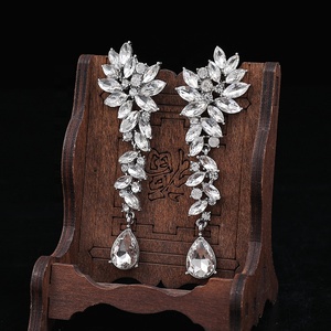 Orecchini pendenti con strass di cristallo orecchini pendenti con goccia d'<span class=keywords><strong>acqua</strong></span> con diamanti pieni gioielli da donna per banchetti di nozze da sposa - Product Image 4