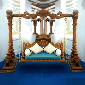 Jhula en bois de teck massif sculpté à la main, style classique, motif éléphant, marron, pour la maison, artisanat indien, en promotion aux États-Unis - Product Image 1