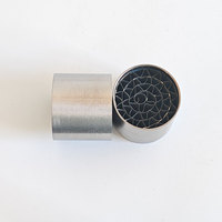 Convertisseur catalytique en stock 50 CPSI Catalyseur en nid d'abeille métallique pour une meilleure efficacité de l'échappement des motos