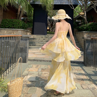Robe longue à bretelles spaghetti, taille naturelle, à volants, motif floral, style streetwear mignon et élégant pour femme, idéale pour les vacances d'été à la plage
