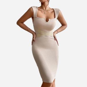 Vestido ajustado de punto acanalado con escote con muescas de alta calidad, fabricado por OEM. - Product Image 1