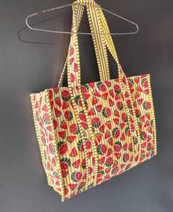 Sac fourre-tout réversible en coton matelassé à imprimé bloc, sac de marché fait main, sac à bandoulière - Product Image 4