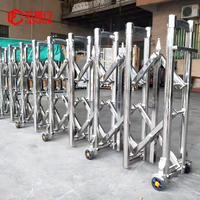 Haute qualité 304 acier inoxydable Push-Pull rétractable barrières de circulation en gros télescopique isolation clôture route utilisation extérieure