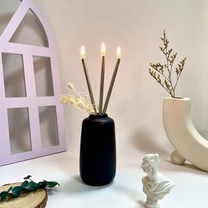 Velas Artísticas de Alta Calidad con Mechas de Tubo Metálico Personalizables en Color, Ambiente y Duración - Product Image 3
