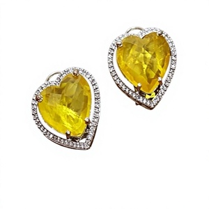 Exquisitos Aretes de Plata de Primera Calidad con Circonitas Cúbicas y Latón Plateado para Mujer, Ideales para Bodas y Eventos Nocturnos - Product Image 2
