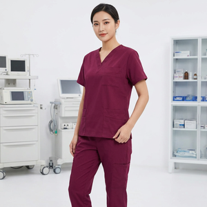 Ensemble de blouses médicales pour femmes, col en V, manches courtes, coton et polyester, couleur bordeaux - Product Image 1