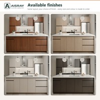 Meubles de cuisine en placage de bois pour villa, design minimaliste, aménagement en îlot, dimensions personnalisées, unités modulaires et commandes sur mesure