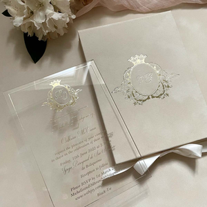 Carte in lamina d'oro Mariage Quinceanera voti speciali in acrilico trasparente in velluto Beige di lusso personalizzato - Product Image 4