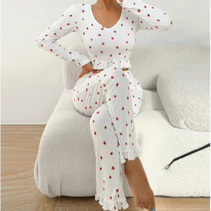 Nouveaux pyjamas de style européen et américain, à manches longues à volants et pantalon, décontractés et adaptés à la tenue de tous les jours - Product Image 1