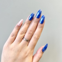 24 pièces de faux ongles en acrylique ABS de luxe, forme amande, semi-artisanaux, fabriqués à la machine, nouveau design carré court et simple, à presser sur les doigts