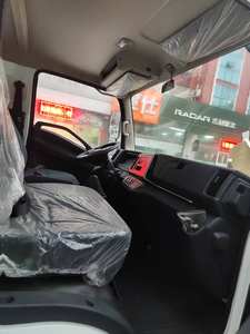 Camioneta Isuzu EC5 <span class=keywords><strong>de</strong></span> 5 <span class=keywords><strong>Toneladas</strong></span> |   Distancia entre ejes <span class=keywords><strong>de</strong></span> 3360 mm |   Motor Euro <span class=keywords><strong>6</strong></span> |   Vehículo Urbano <span class=keywords><strong>de</strong></span> Reparto Confiable - Product Image 3