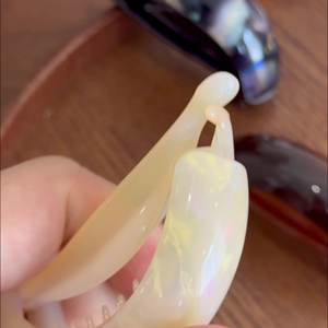 Pince à cheveux pour femmes à l'acide acétique Étiquette dorée de tempérament simple coréen - Product Image 6