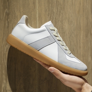 <span class=keywords><strong>Zapatillas</strong></span> informales <span class=keywords><strong>para</strong></span> <span class=keywords><strong>hombre</strong></span>, ligeras, cómodas, con suela de goma, de cuero, versátiles, zapatos blancos <span class=keywords><strong>para</strong></span> parejas, <span class=keywords><strong>zapatillas</strong></span> de moda - Product Image 3