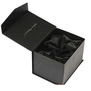 Wholesale Custom logo Square Folding magnetic black gift Snapback baseball cap box hat shipping box cardboard box packaging