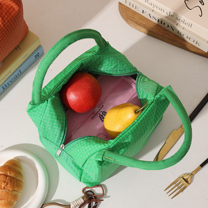 Gisen Insulated Lunch Bag With Pendant Thickened Cloth Portable Folding Autumn 2026 - Product Image 2