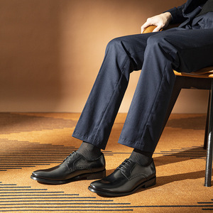 Chaussures en cuir tendance pour hommes 2026 – Chaussures habillées en cuir de vachette à bout rond, polies à la main, couleur rétro, pour mariage - Product Image 4