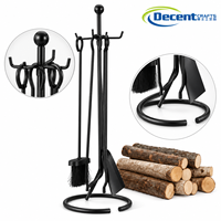Ensemble d'outils de cheminée noir mat avec support à base circulaire, brosse, pique, pinces, pelle, crochets et embout décoratif