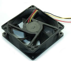 Hochwertiger 12V DC Lüfter - Product Image 3