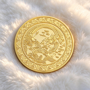 Etiqueta metálica personalizada con logotipo de marca para coser en prendas, parche metálico bordado para ropa y bolsos. - Product Image 1