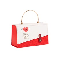 Boîte cadeau en papier avec fermeture magnétique de luxe personnalisée, finition brillante, boîte rigide en métal robuste, taille personnalisée, fabrication artisanale, marque pour vêtements