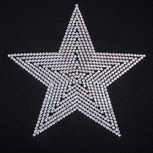 Strass en gros, personnalisez votre propre logo, feuilles <span class=keywords><strong>de</strong></span> strass à <span class=keywords><strong>transfert</strong></span> thermique <span class=keywords><strong>pour</strong></span> <span class=keywords><strong>t</strong></span>-shirts - Product Image 2