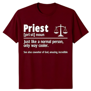 T-shirt humoristique avec citation sur la définition du prêtre, humorisme religieux du clergé, cadeau pour les travailleurs de l'Église catholique - Product Image 6