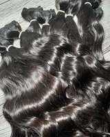 Extensions de cheveux naturels Sexy Lady Hair 32 34 36 38 40 pouces, lisses, bouclés, ondulés, bouclés profonds, cheveux indiens et cambodgiens bruts en lots