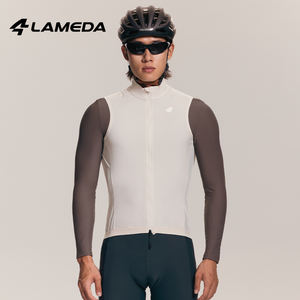 Gilet Termico Invernale LAMEDA per Ciclismo, Antivento, Foderato in Pile, Leggero, Design Riflettente per Ciclismo in Climi Freddi - Product Image 2