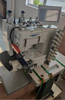 Machine à coudre multi-aiguilles automatique à ceinture QS-9104UTC avec coupe-ceinture automatique à sauter Machine à jeans