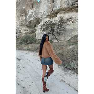 เสื้อโค้ทขนสัตว์สีแทน แต่งขนแกะเทียมลายพิมพ์  ไซส์ใหญ่  ยาว  ผ่านกระบวนการย้อมสี - Product Image 1