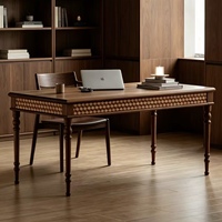 Table à manger en noyer noir massif de style mi-siècle ; une longue table qui peut également servir de bureau d'étude ou de bureau d'écriture.