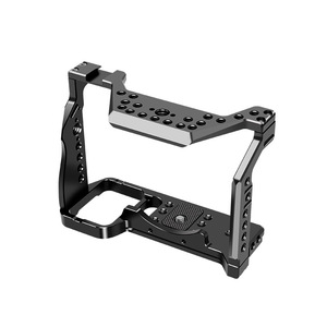 Jaula para cámara Sony A7R4, aleación de aluminio, soporte de montaje de tornillo 1/4, soporte de montaje de liberación rápida con zapata fría y adaptador de lente - Product Image 2