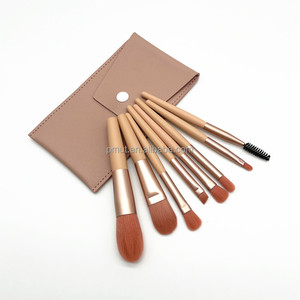 Set di 8 Mini Pennelli da Trucco Portatili con Manico in Plastica <span class=keywords><strong>e</strong></span> Astuccio, Personalizzabili OEM per Ingrosso - Product Image 6