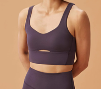 Soutien-gorge de sport respirant pour femme grande taille, bretelles convertibles, coussinets amovibles, sensation seconde peau, design dos nu, idéal pour la gym