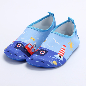 Chaussures d'eau chaude pour enfants, chaussures de wading, nu-pieds, séchage rapide, peau douce, yoga, course, natation, plage aquatique, collection - Product Image 1
