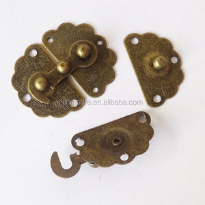 金属製ファンシーアンティーク真鍮ハスプスイングラッチ付きキャッチロック木製ギフト用ジュエリーボックス - Product Image 4