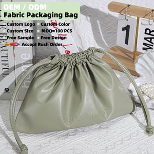 Bolsa de Maquillaje de Piel Sintética Impermeable de 25*15 cm con Cordón, Logotipo Personalizado Impreso, Bolsa de Viaje para Guardar Artículos de Aseo - Product Image 4