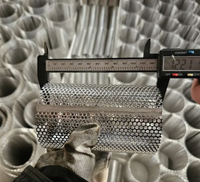 Tube métallique perforé en aluminium et acier inoxydable 304/316 pour la filtration des gaz liquides