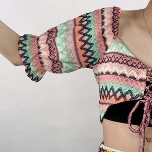 ชุดเซ็ตแจ็คการ์ดลายพิมพ์เรขาคณิตสำหรับผู้หญิง ดีไซน์ใหม่จากโรงงาน พร้อมเสื้อครอปท็อปและกระโปรงมินิปักลายดอกไม้ - Product Image 5