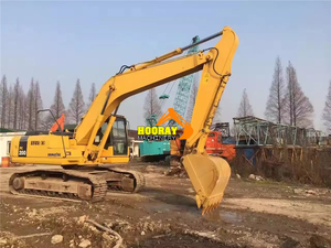Excavadora Komatsu PC200-7 de Segunda Mano en Buen Estado, Excavadora de Orugas Grande de 20 Toneladas de Alto Rendimiento en Venta. - Product Image 2